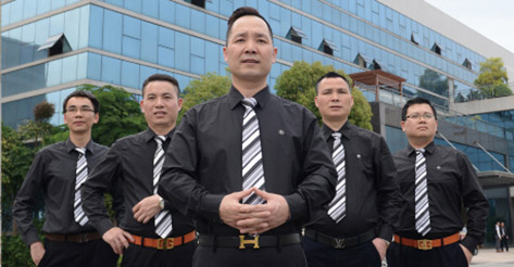 核心領(ling)導(dao)團(tuán)隊(duì)